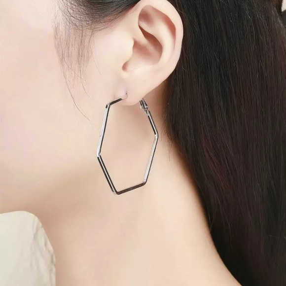 Hexagon Hoop Large Minimalist Geometric Earrings - Picture 5 of 7